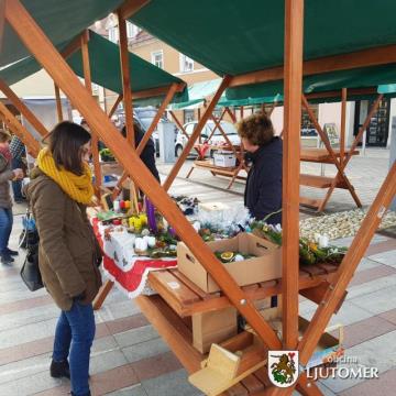 Božična tržnica na Glavnem trgu v Ljutomeru 3